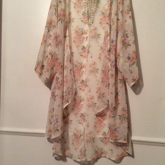 Mudd Tops - Soft, sheer caftan